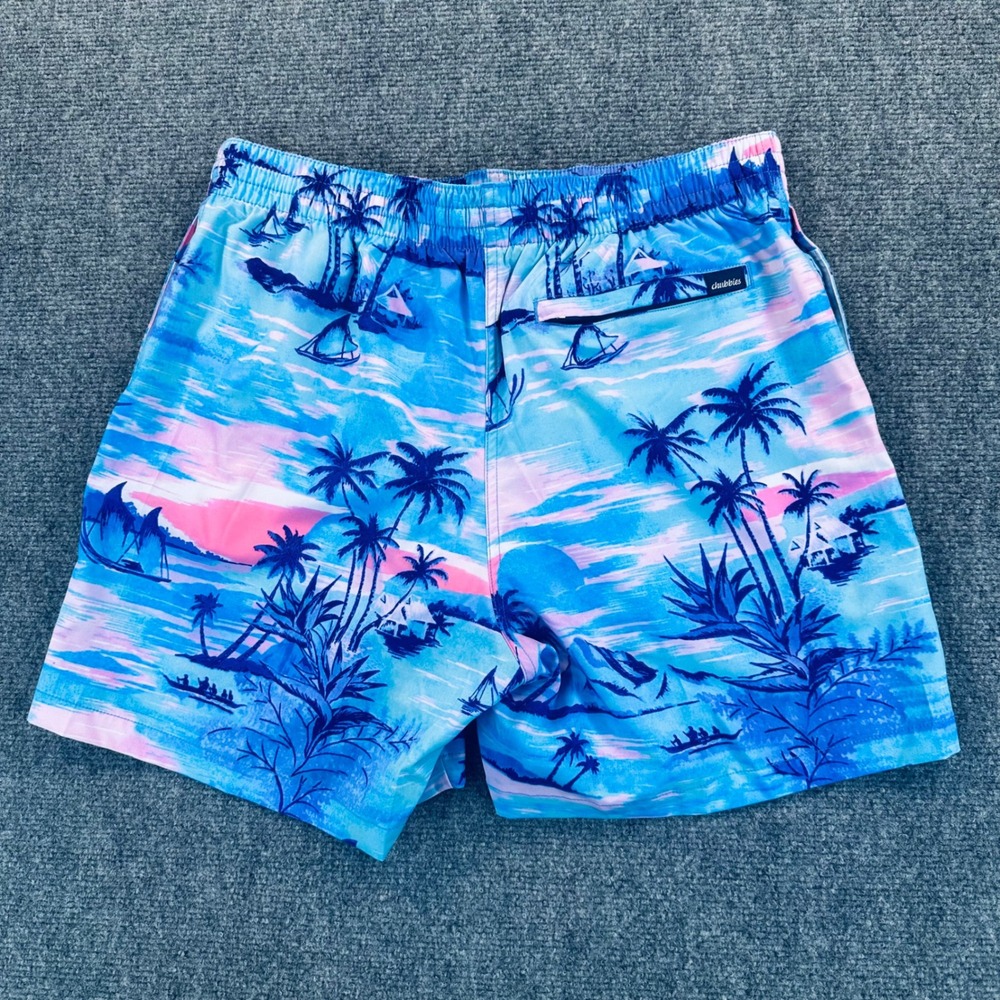 Chubbies Mens XL 5.5" Mesh Lined She's Got A Ticket To Tides Classic Swim Trunks - Picture 3 of 14
